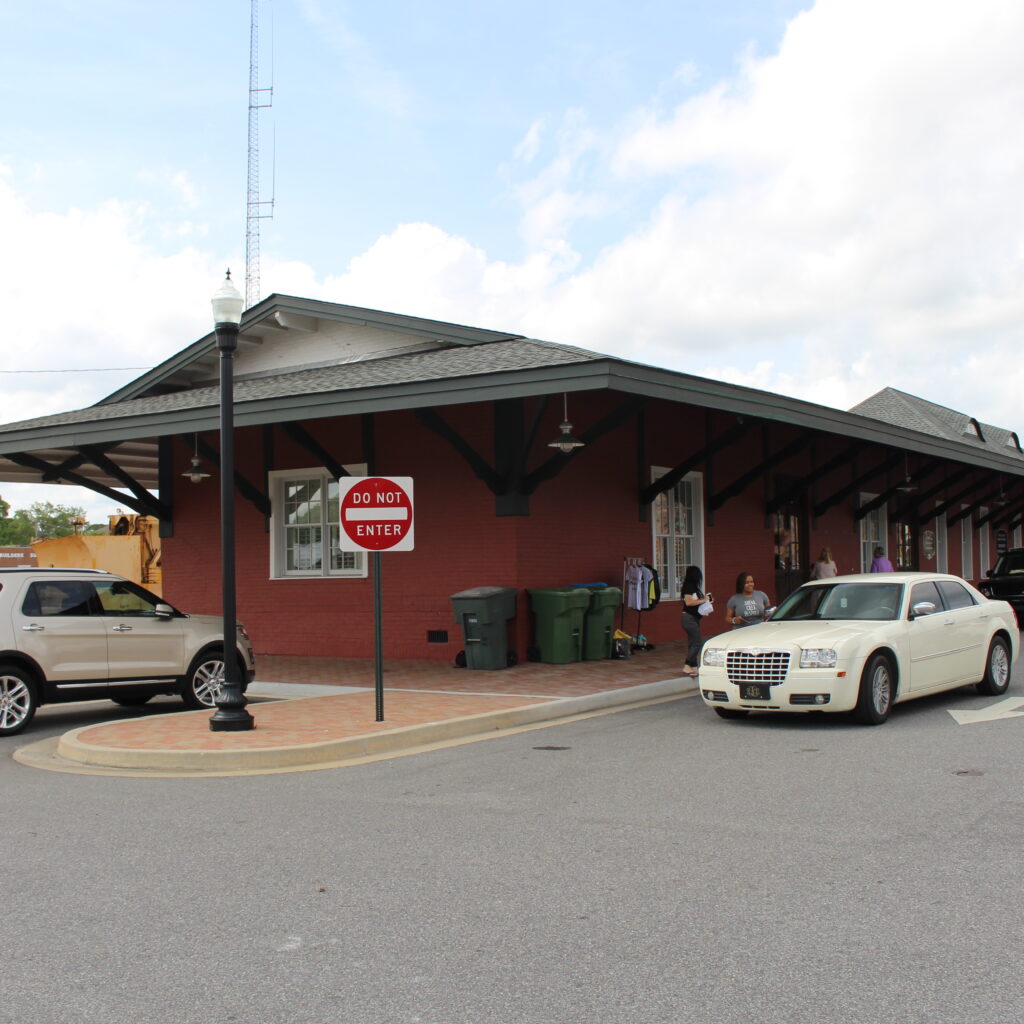 Book Amtrak From Jesup