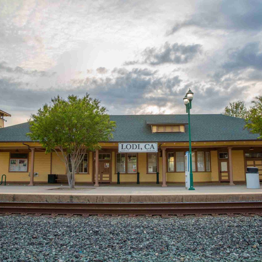 Book Amtrak From Lodi 
