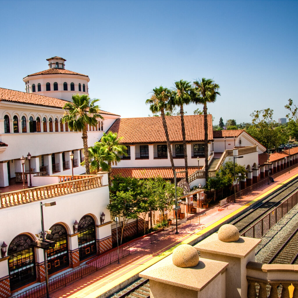 Book Amtrak From Tustin