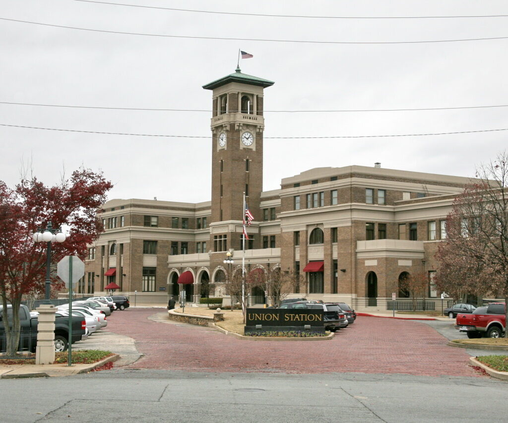 Book Amtrak From Little Rock 