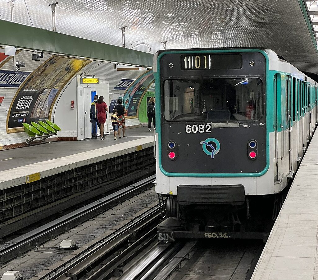 Book Amtrak From Belleville