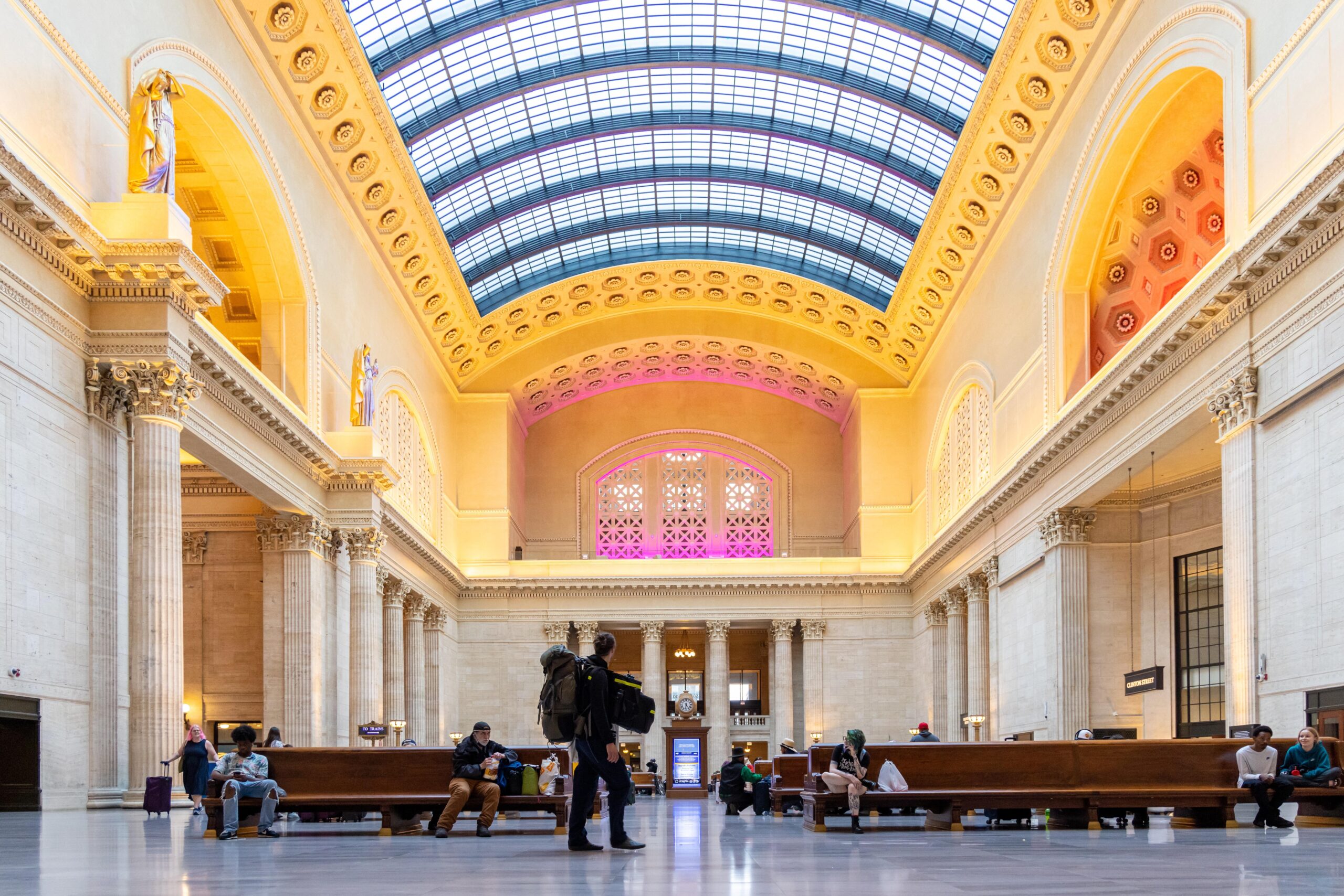 Book Amtrak From Chicago Union Station (CHI) Call OTA +1.855.954.6300..!!