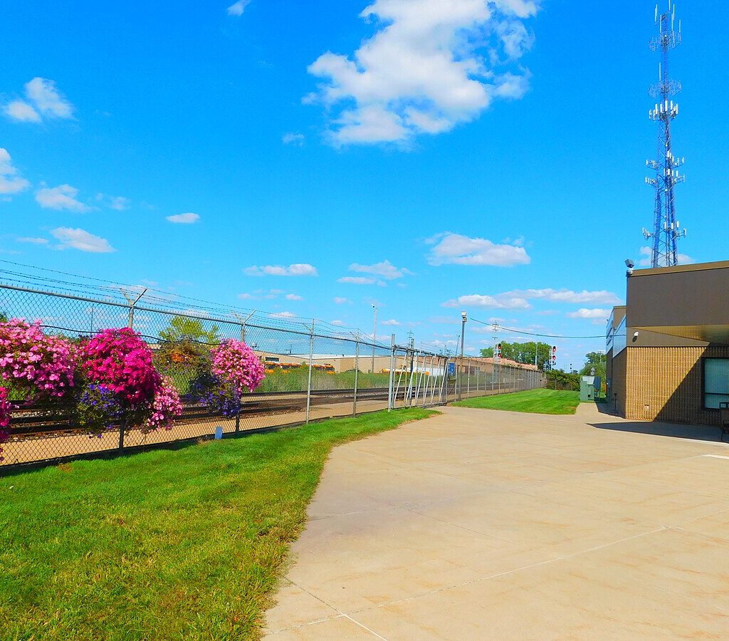 Book Amtrak From Flint