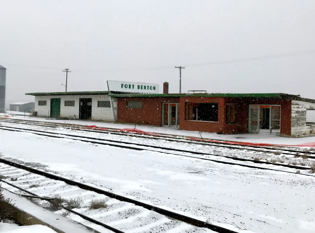 Book Amtrak From Fort Benton