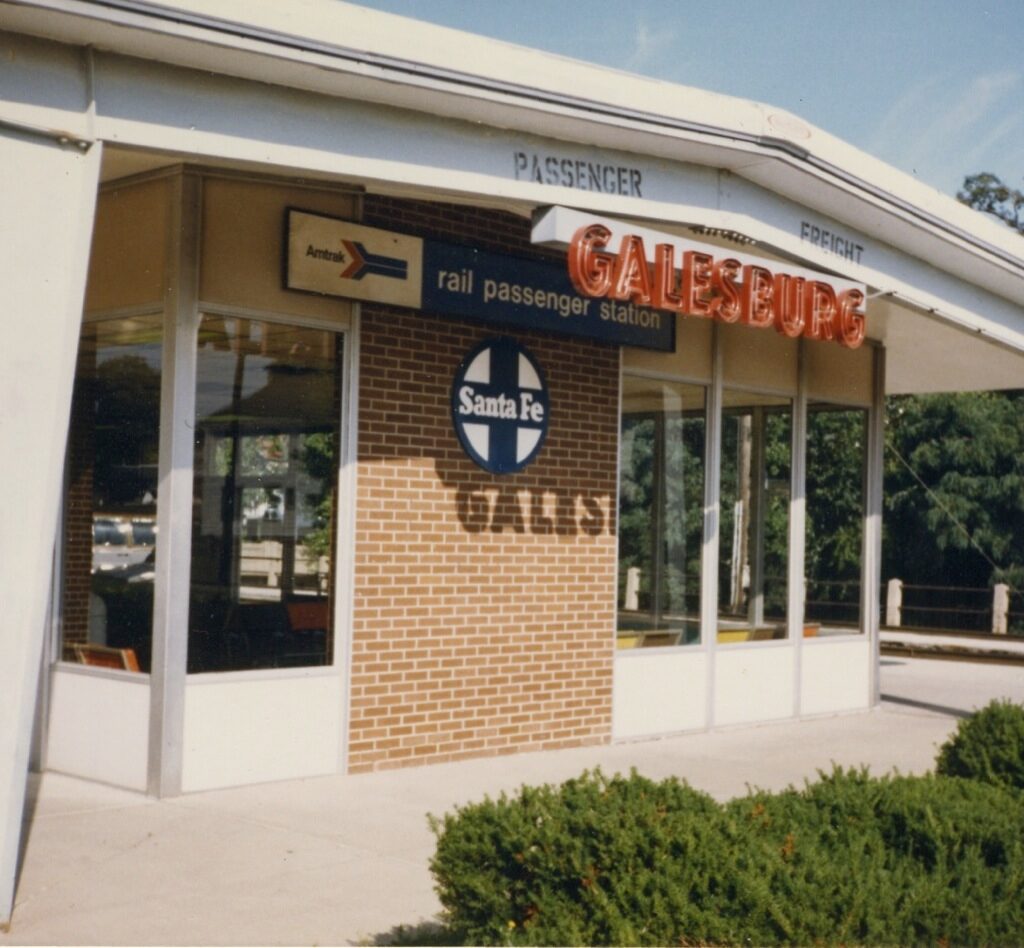 Book Amtrak From Galesburg