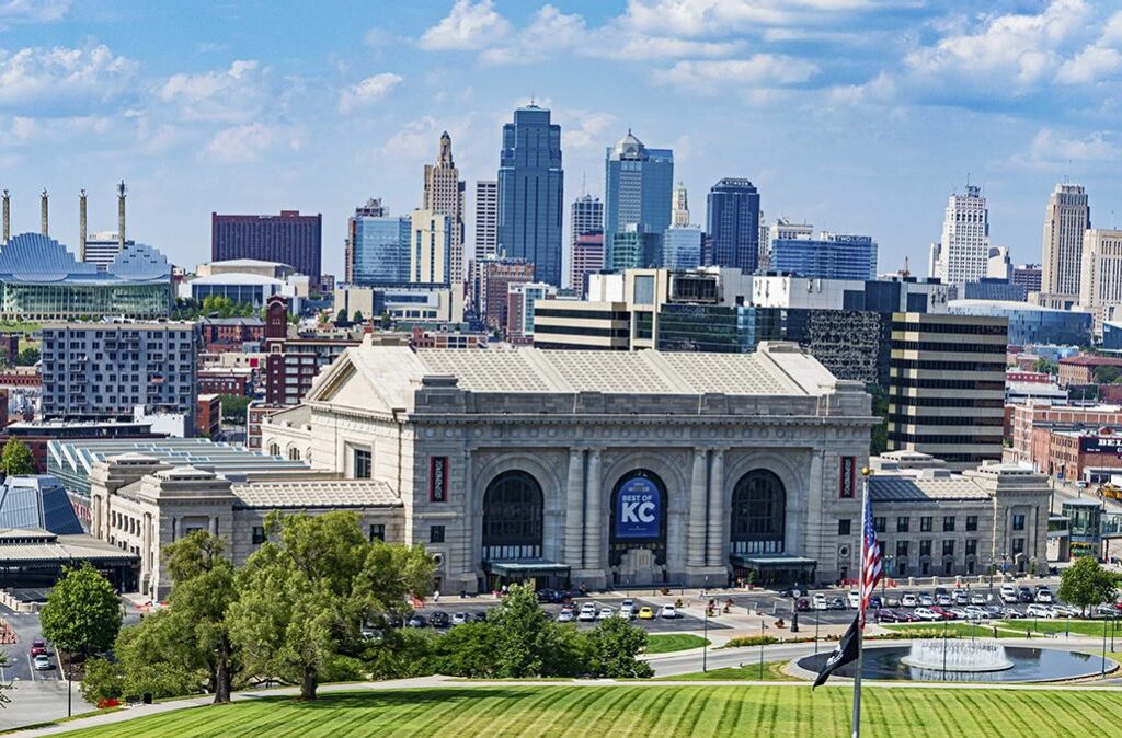 Book Amtrak From Kansas