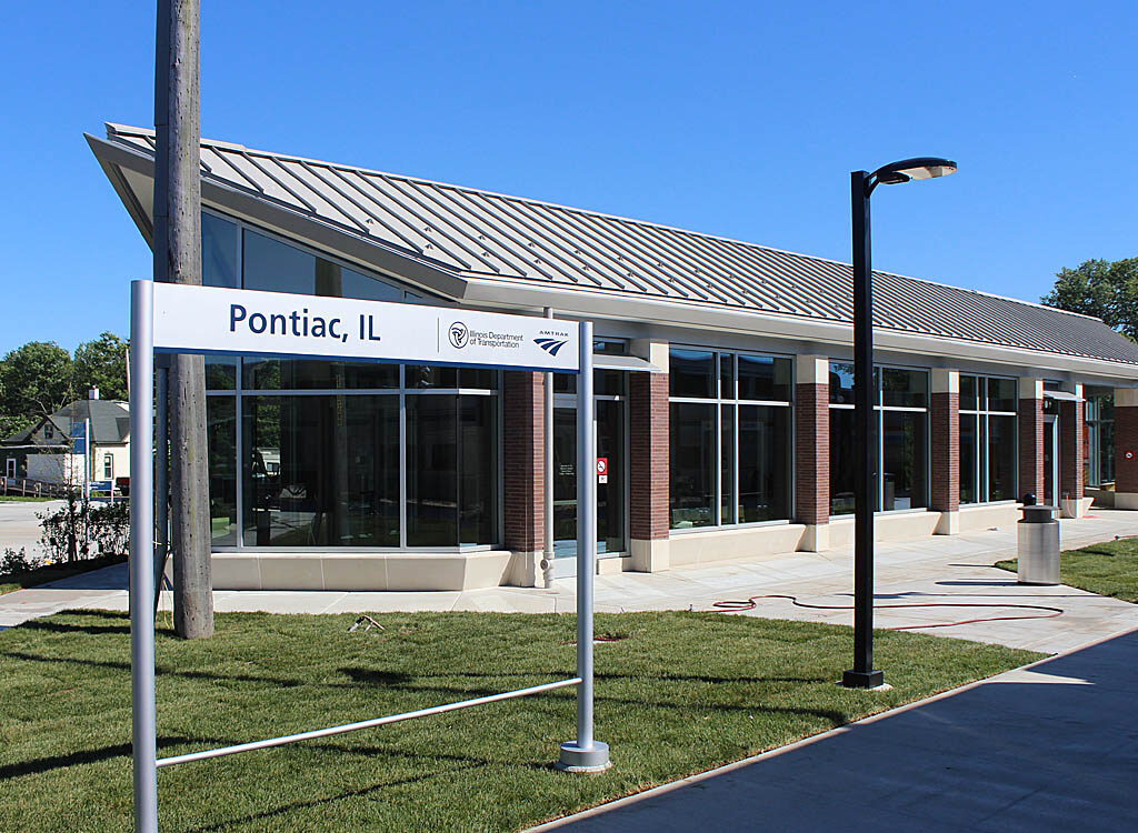 Book Amtrak From Pomona-North