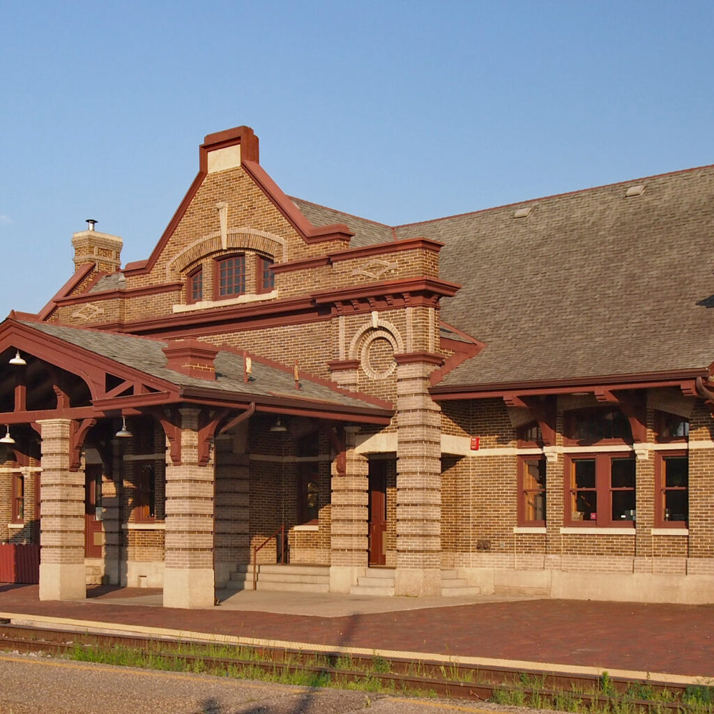 Book Amtrak From Red Wing